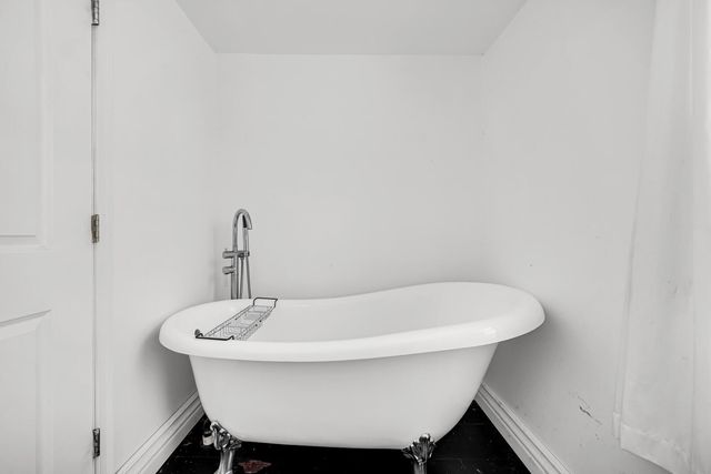 7111 Mississippi Street, Merrillville, IN 46410