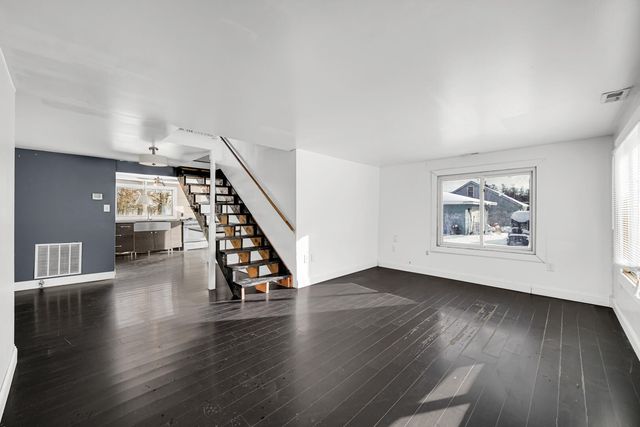 7111 Mississippi Street, Merrillville, IN 46410