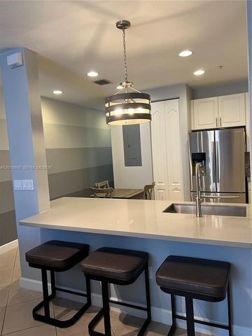 808 SW 147th Avenue 3608, Pembroke Pines, FL 33027