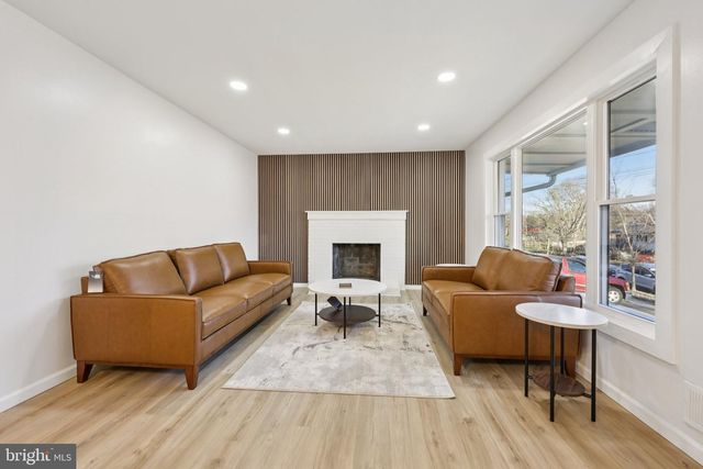 1409 FENWOOD AVE, Oxon Hill, MD 20745