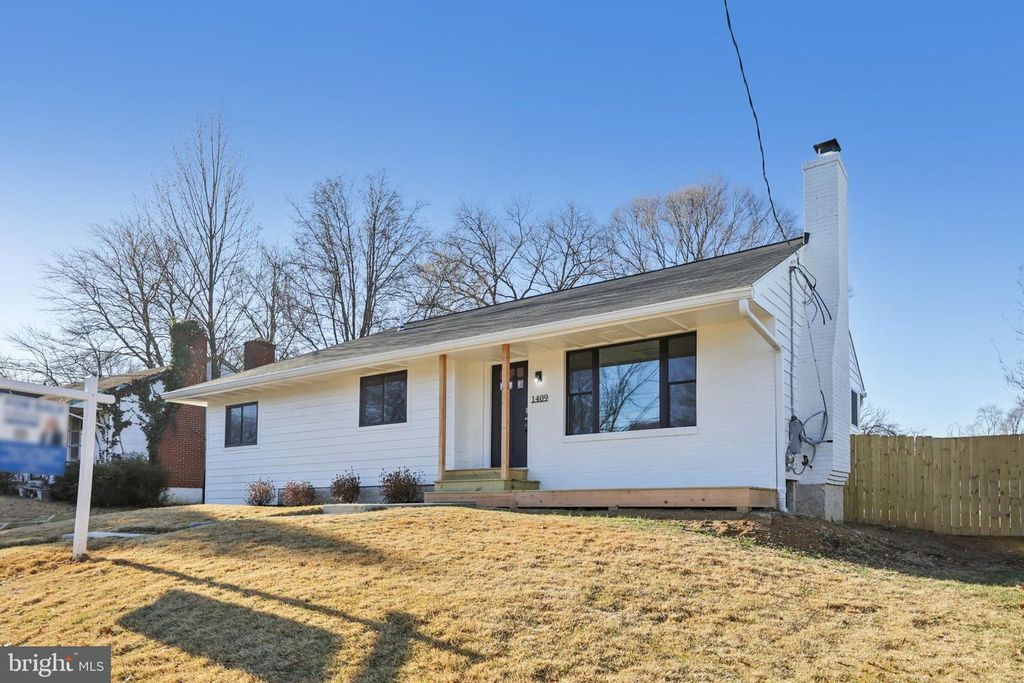 1409 FENWOOD AVE, Oxon Hill, MD 20745