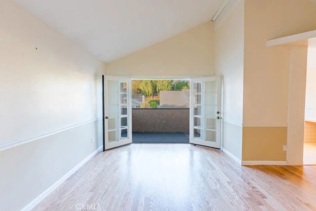 23132 Posada, Valencia, CA 91354