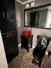 5313 Collins Ave 801, Miami Beach, FL 33140