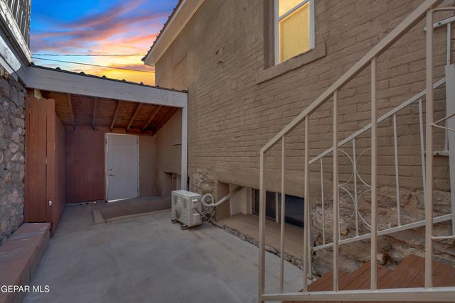 1108 N VIRGINIA Street, El Paso, TX 79902