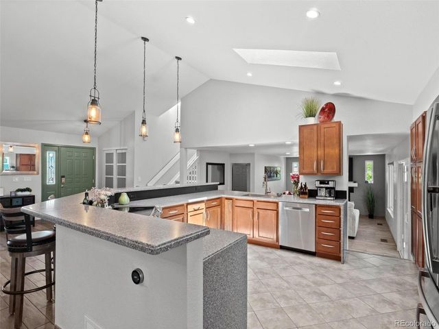 12162 W Lake Ave, Littleton, CO 80127