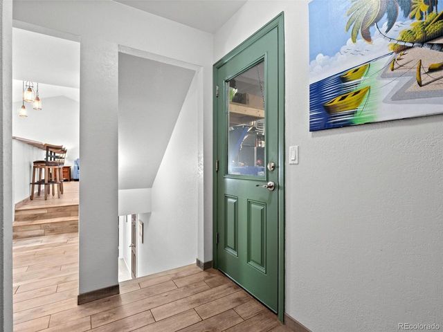 12162 W Lake Ave, Littleton, CO 80127