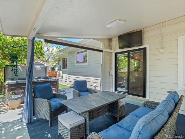 12162 W Lake Ave, Littleton, CO 80127