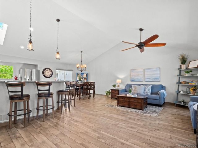 12162 W Lake Ave, Littleton, CO 80127