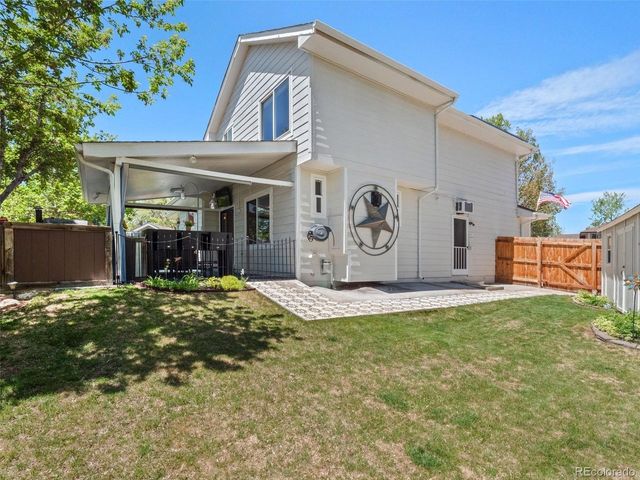 12162 W Lake Ave, Littleton, CO 80127
