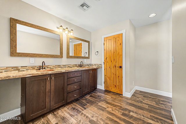 1522 W IMPALA Avenue, Mesa, AZ 85202