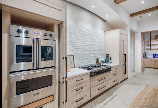 14783 Roxbury Terr., Rancho Santa Fe, CA 92067