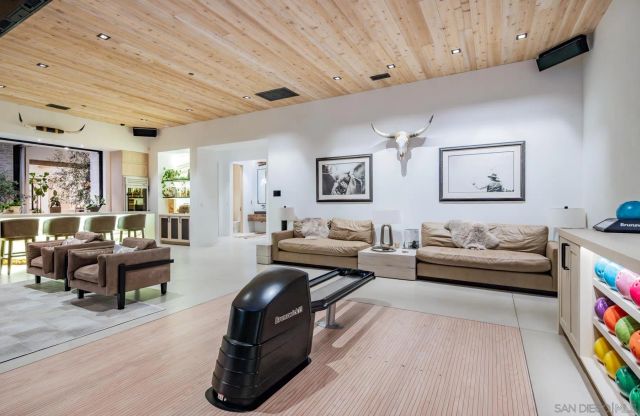 14783 Roxbury Terr., Rancho Santa Fe, CA 92067