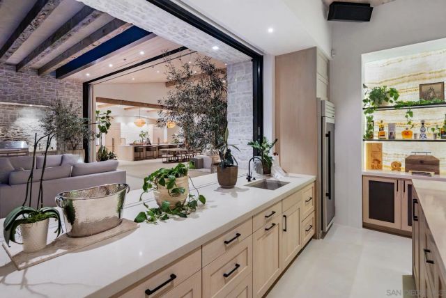 14783 Roxbury Terr., Rancho Santa Fe, CA 92067