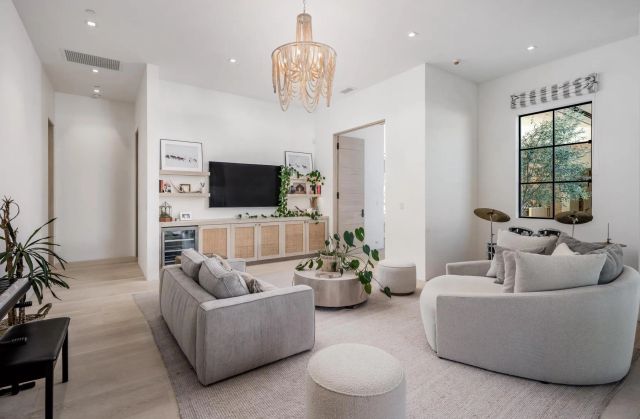 14783 Roxbury Terr., Rancho Santa Fe, CA 92067