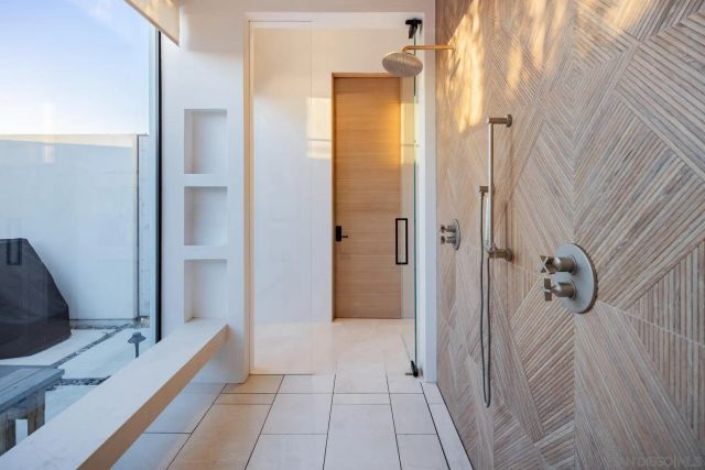 14783 Roxbury Terr., Rancho Santa Fe, CA 92067