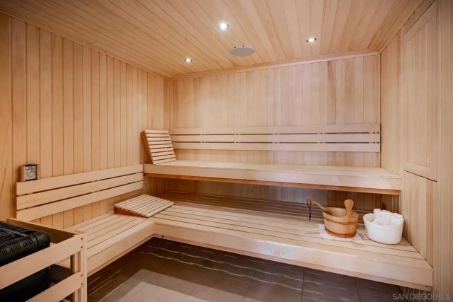 14783 Roxbury Terr., Rancho Santa Fe, CA 92067