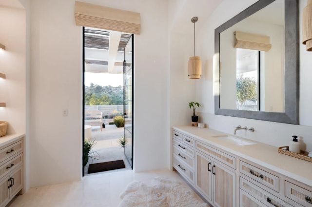 14783 Roxbury Terr., Rancho Santa Fe, CA 92067