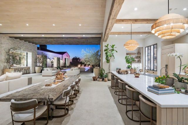 14783 Roxbury Terr., Rancho Santa Fe, CA 92067