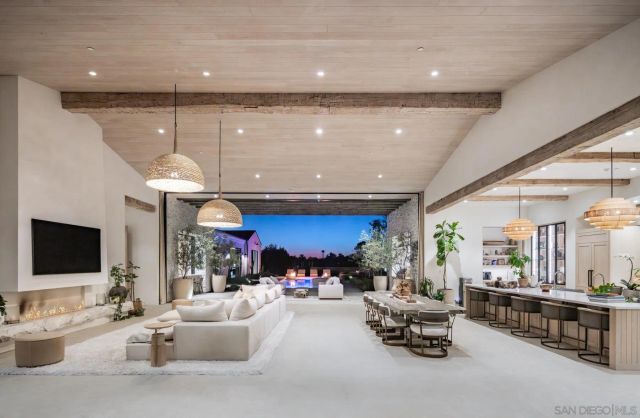 14783 Roxbury Terr., Rancho Santa Fe, CA 92067