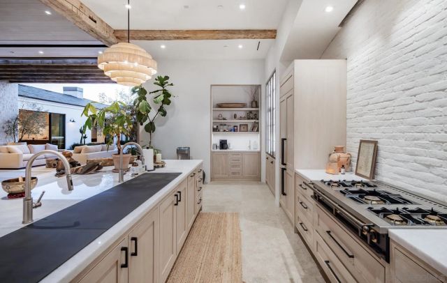 14783 Roxbury Terr., Rancho Santa Fe, CA 92067