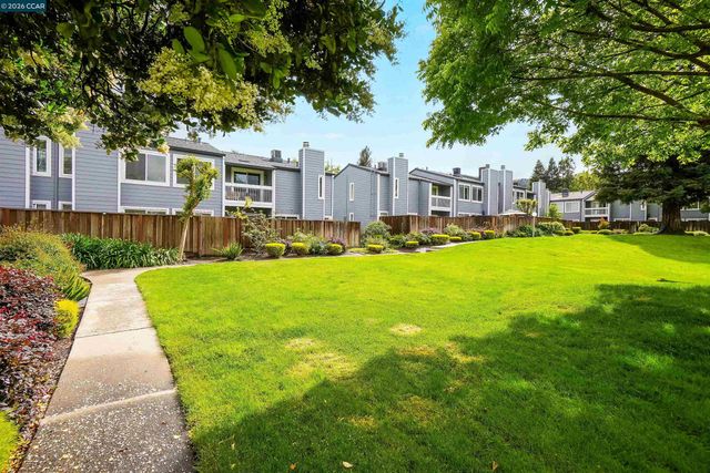 266 Ashley Cir 37, Danville, CA 94526