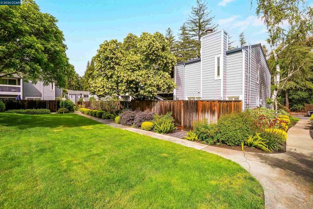 266 Ashley Cir 37, Danville, CA 94526