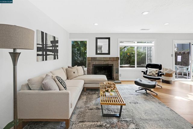 266 Ashley Cir 37, Danville, CA 94526