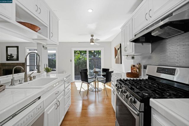 266 Ashley Cir 37, Danville, CA 94526