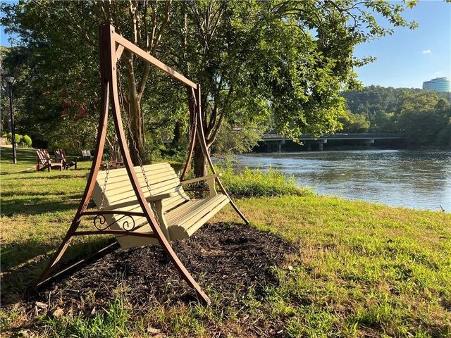 1148 Riverbend Club SE Drive, Atlanta, GA 30339