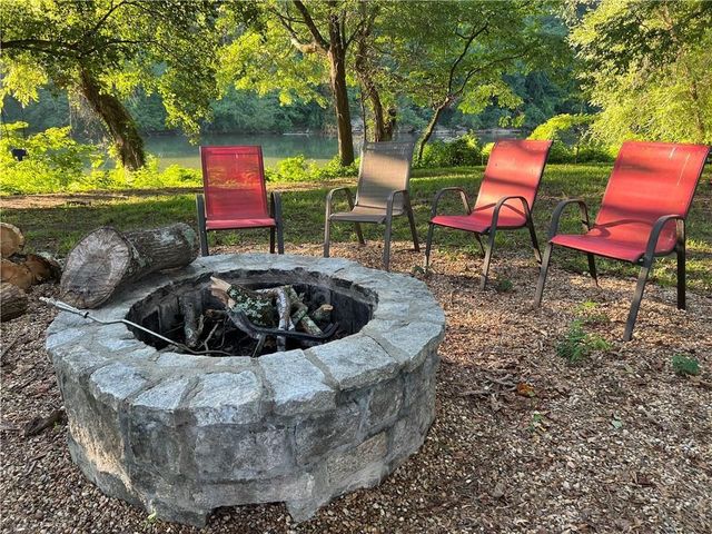 1148 Riverbend Club SE Drive, Atlanta, GA 30339