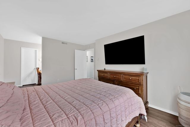 62 Candlewood Drive 62, South Windsor, CT 06074