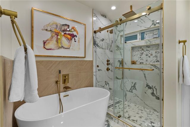 16915 Dormie, Encino, CA 91436