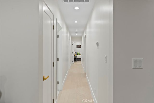 16915 Dormie, Encino, CA 91436