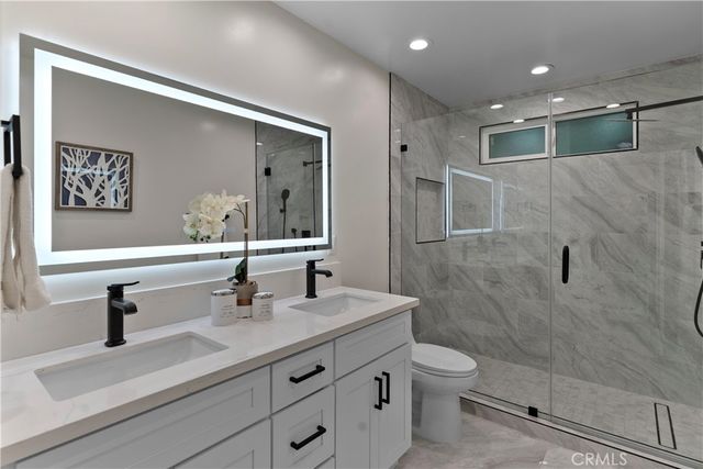 16915 Dormie, Encino, CA 91436