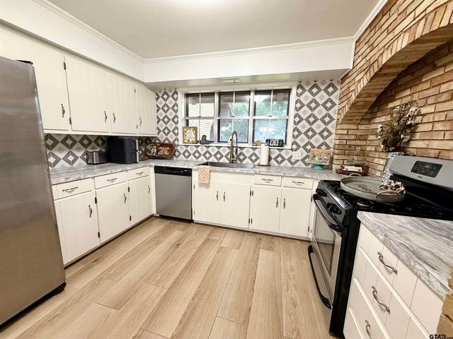 4524 Leisure Ln, Tyler, TX 75703