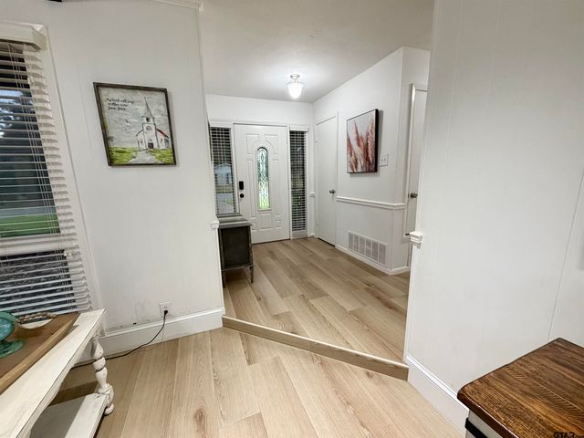 4524 Leisure Ln, Tyler, TX 75703