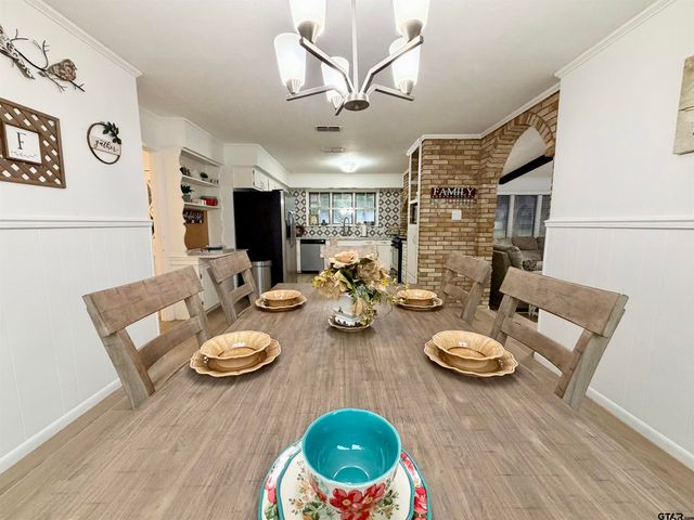 4524 Leisure Ln, Tyler, TX 75703