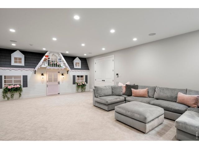 4040 E Forbes Ct, Greenwood Village, CO 80121
