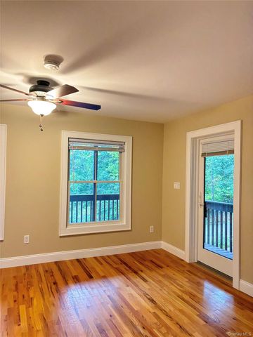 22 Deer Trail S, Greenwood Lake, NY 10925