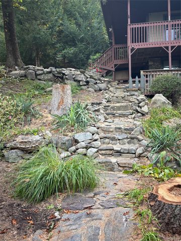 22 Deer Trail S, Greenwood Lake, NY 10925