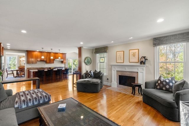 22 Edwardel Rd, Needham, MA 02492