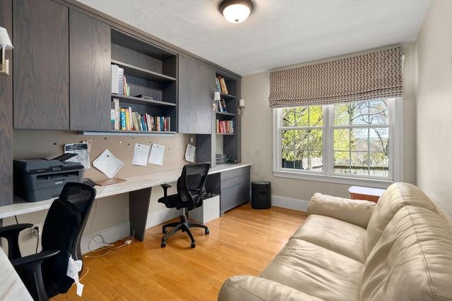 22 Edwardel Rd, Needham, MA 02492