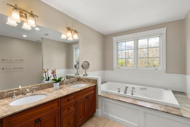 22 Edwardel Rd, Needham, MA 02492