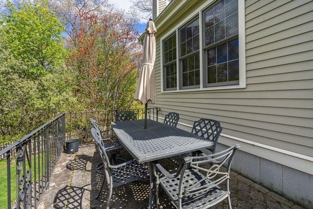 22 Edwardel Rd, Needham, MA 02492