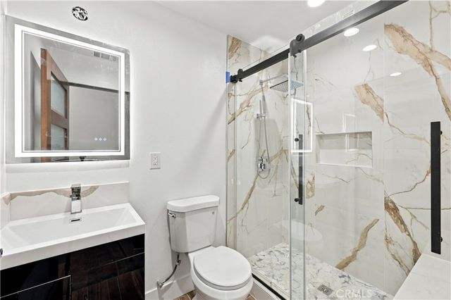 4716 Graywood, Long Beach, CA 90808