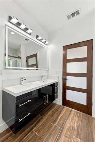 4716 Graywood, Long Beach, CA 90808