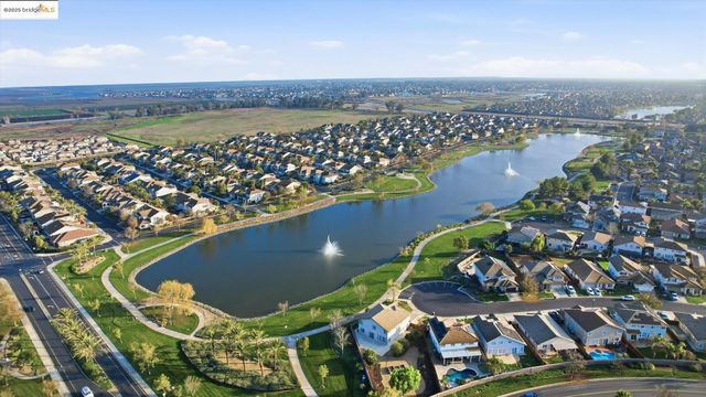 9487 Davenport CIR, Discovery Bay, CA 94505