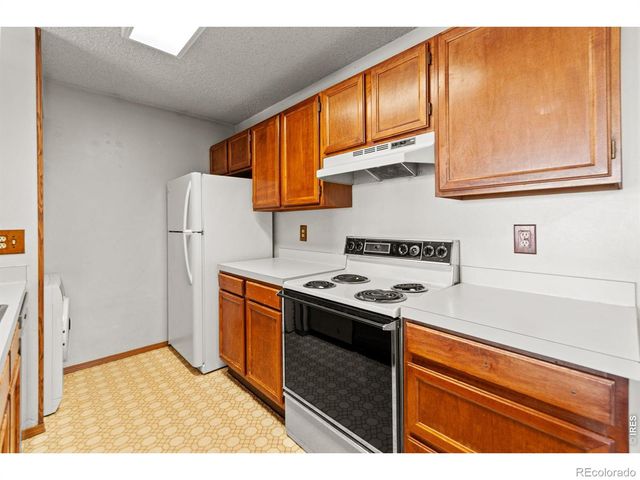 10213 W 80th Drive B, Arvada, CO 80005