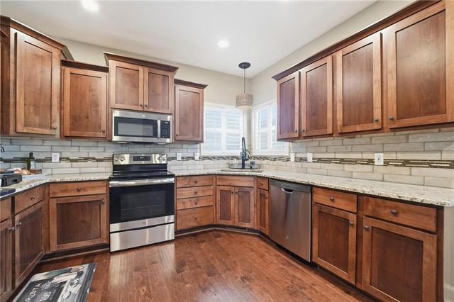 1636 Shadow Drive, Leavenworth, KS 66048