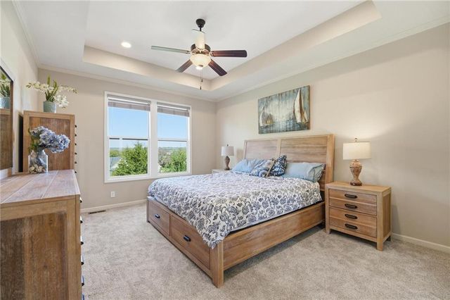 1636 Shadow Drive, Leavenworth, KS 66048